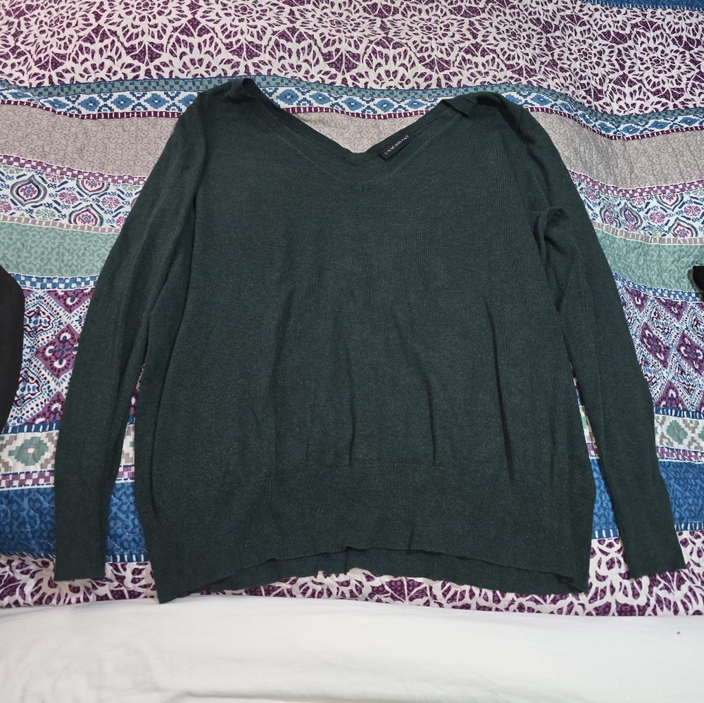 Dark Green Light Weight V-Neck Sweater